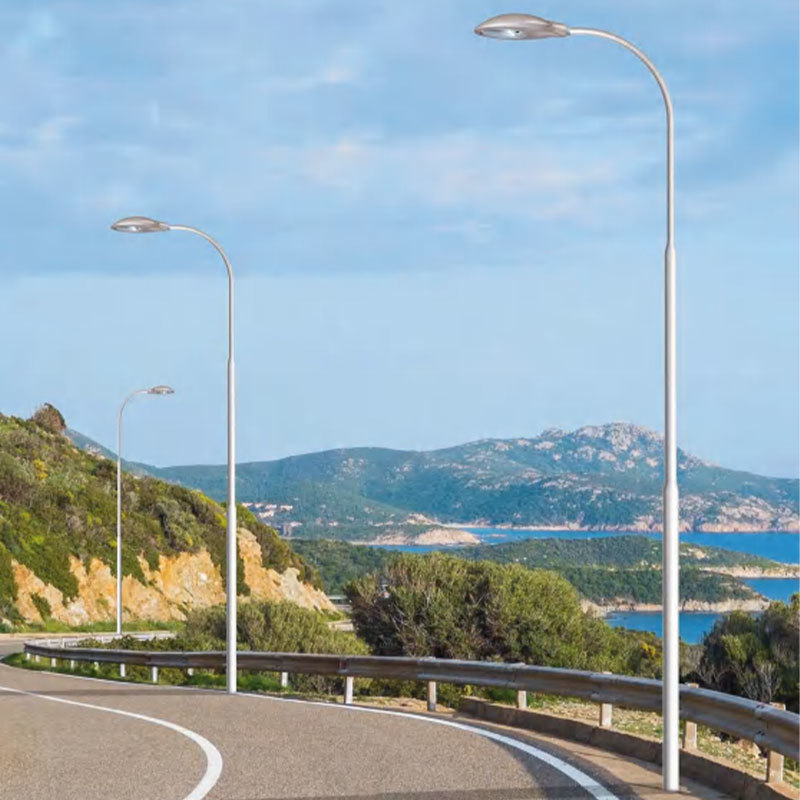 EASTER Aluminum Stepped Roadway Pole